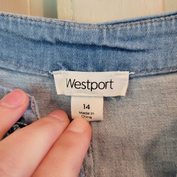 Westport Embroidered Denim Short Sleeve Dress - Picture 4 of 6